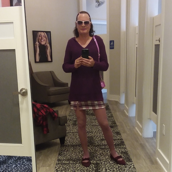 Complete Outfits - Picture 11 of 16